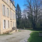 D'hôtes Château De Damigny Alojamento de Acomodação e Pequeno-almoço Saint-Martin-des-Entrées