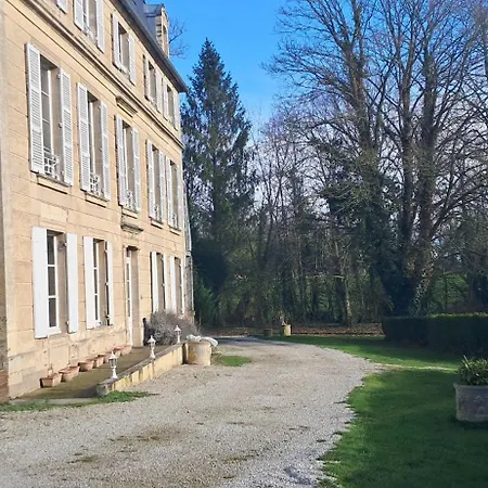 D'hotes Chateau De Damigny Bed & Breakfast Saint-Martin-des-Entrees