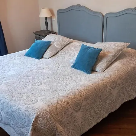 Bed & Breakfast D'hotes Chateau De Damigny Saint-Martin-des-Entrées