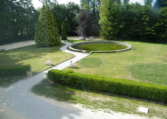 D'hotes Chateau De Damigny Saint-Martin-des-Entrées