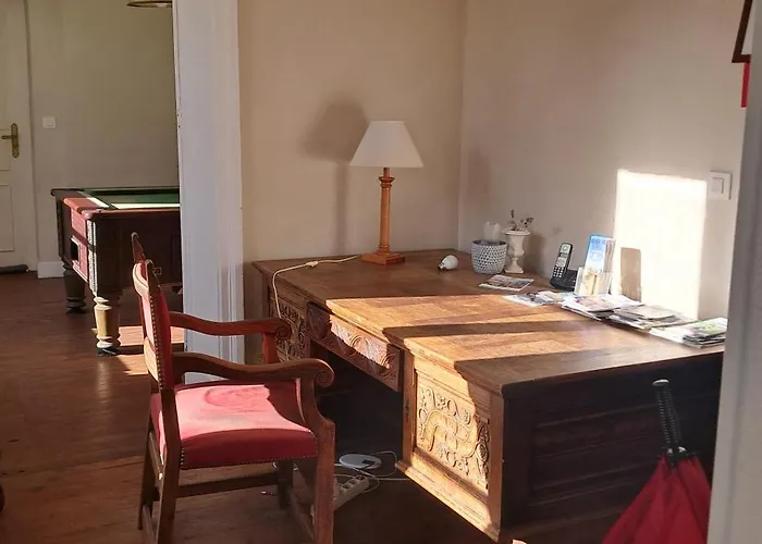 D'hotes Chateau De Damigny Bed and breakfast 3*