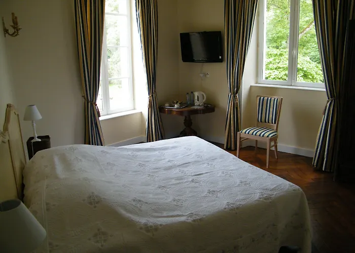 D'hotes Chateau De Damigny 3*