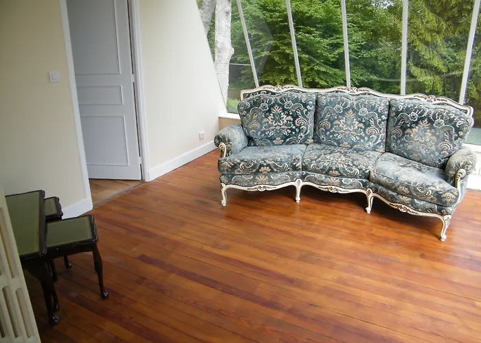 D'hotes Chateau De Damigny 3*