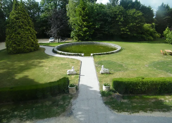 D'hotes Chateau De Damigny Saint-Martin-des-Entrées